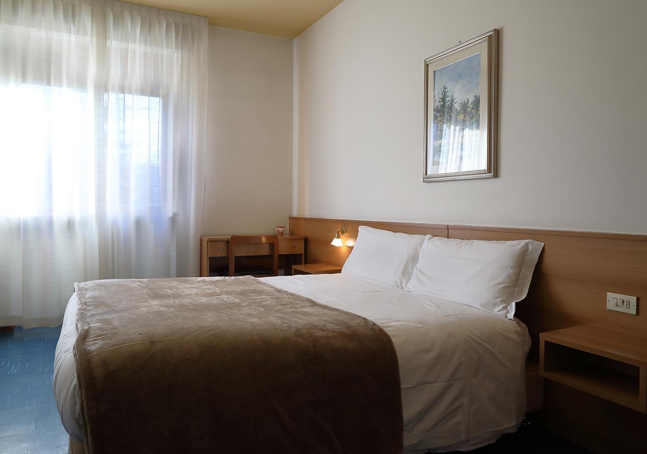 Hotel Dante Ponte nellʼAlpi Eksteriør bilde